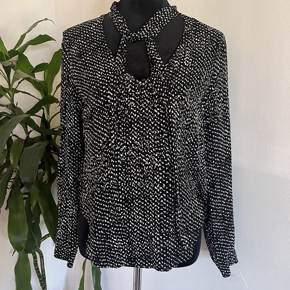 CLOTH & Stone Neck Tie Blouse Shirt XS - Picture 3 of 10